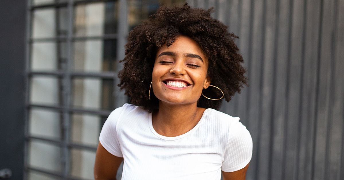 changing teeth shape